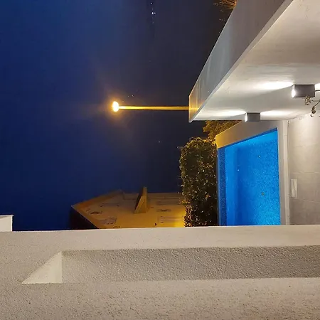 Charmy Petra With Pool דירה